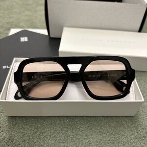 Elisa Johnson Jane in Gloss Black